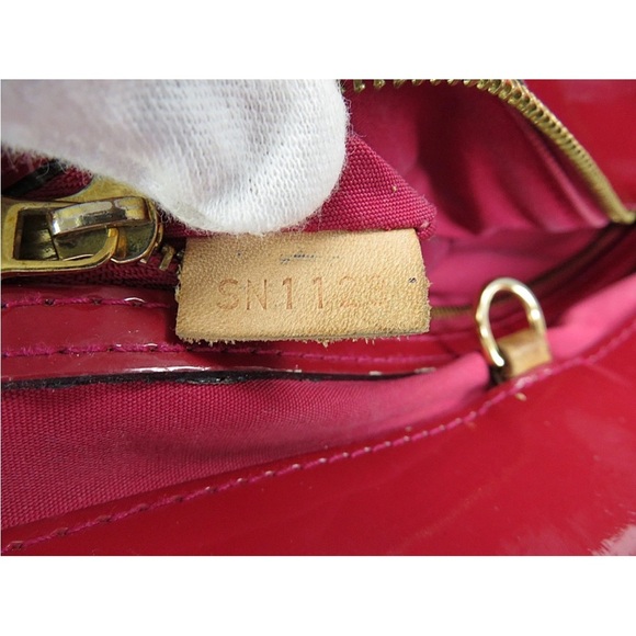 Louis Vuitton Glossy Red Tote with Brown Handles - Picture 12 of 14